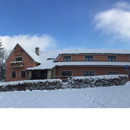 Hotel Sirakov Liptál Exteriör bild
